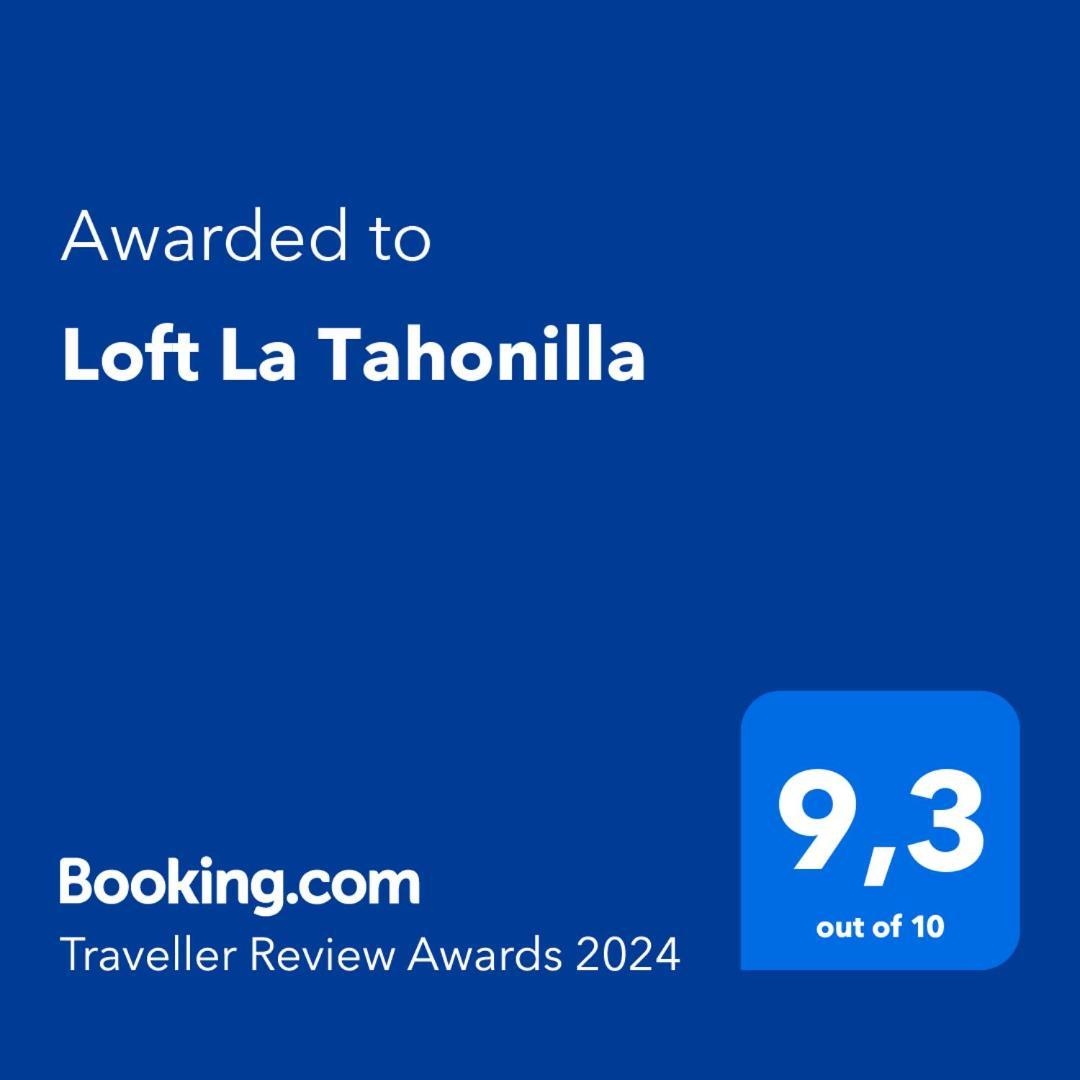 ティアス Loft La Tahonillaゲストハウス エクステリア 写真